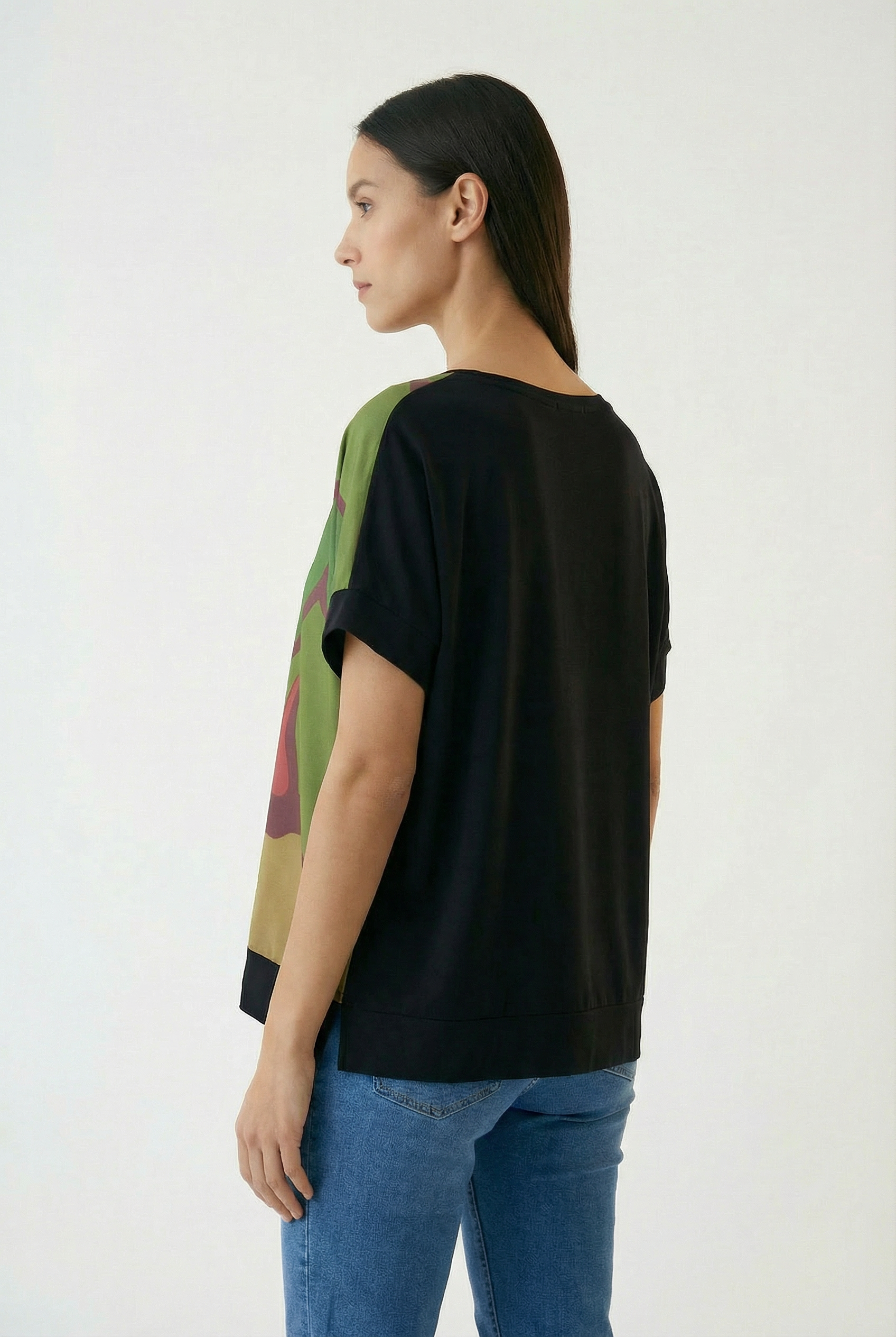 Remera poncho rupestre