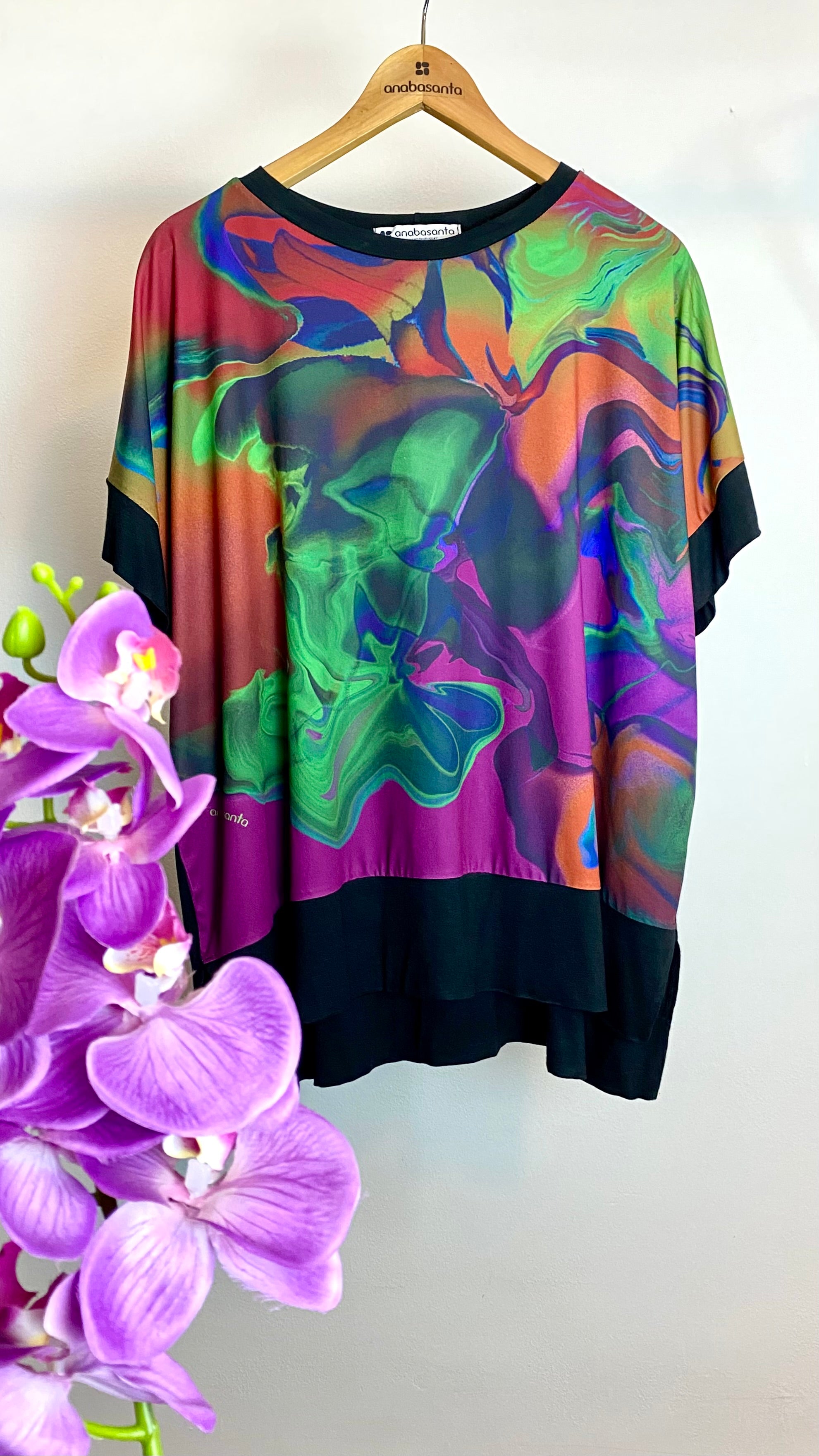 Remera Poncho Arte negro
