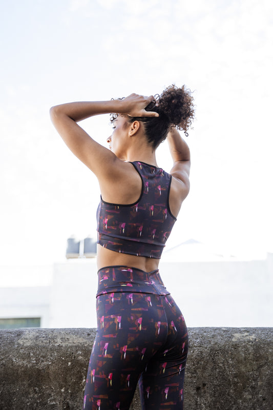 Top Raíz negro